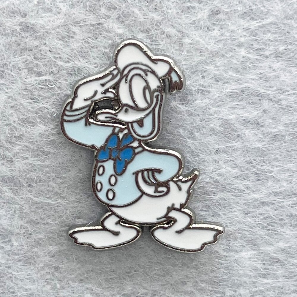🔮 5/$25 Disney Pastel‎ Donald Duck Pin